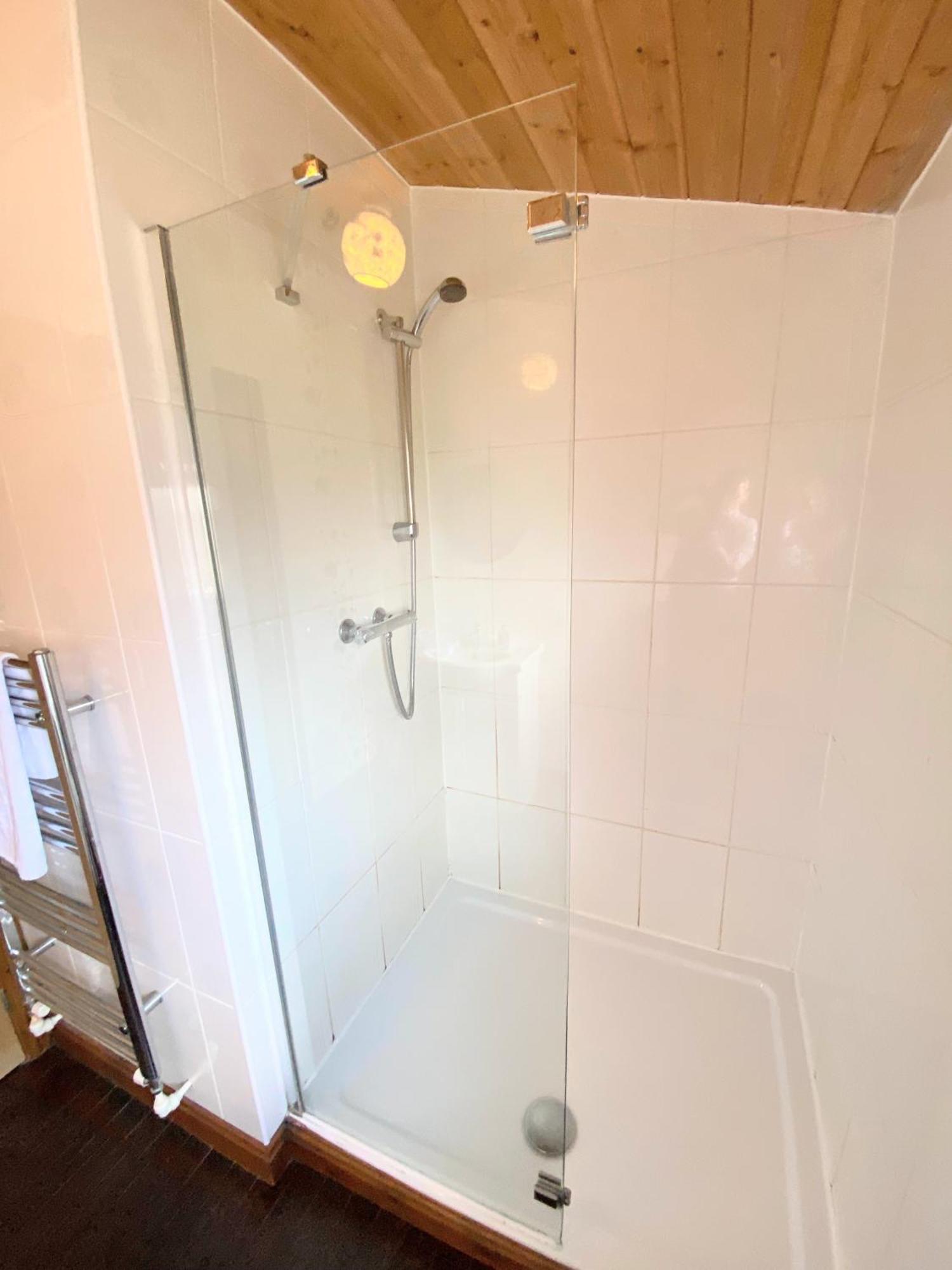 Вилла Torridon 12 With Private Hot Tub - Fife - Loch Leven - Lomond Hills Kelty Экстерьер фото