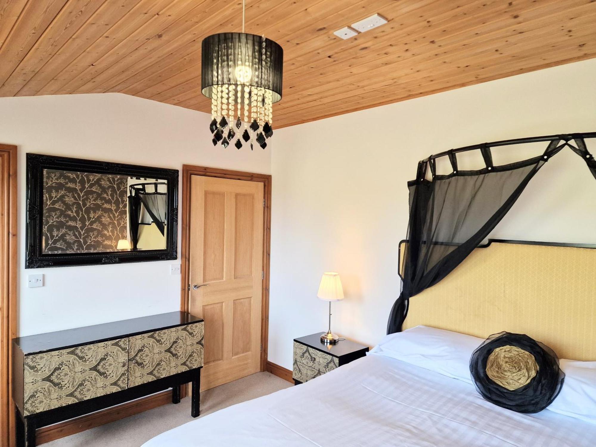Вилла Torridon 12 With Private Hot Tub - Fife - Loch Leven - Lomond Hills Kelty Экстерьер фото