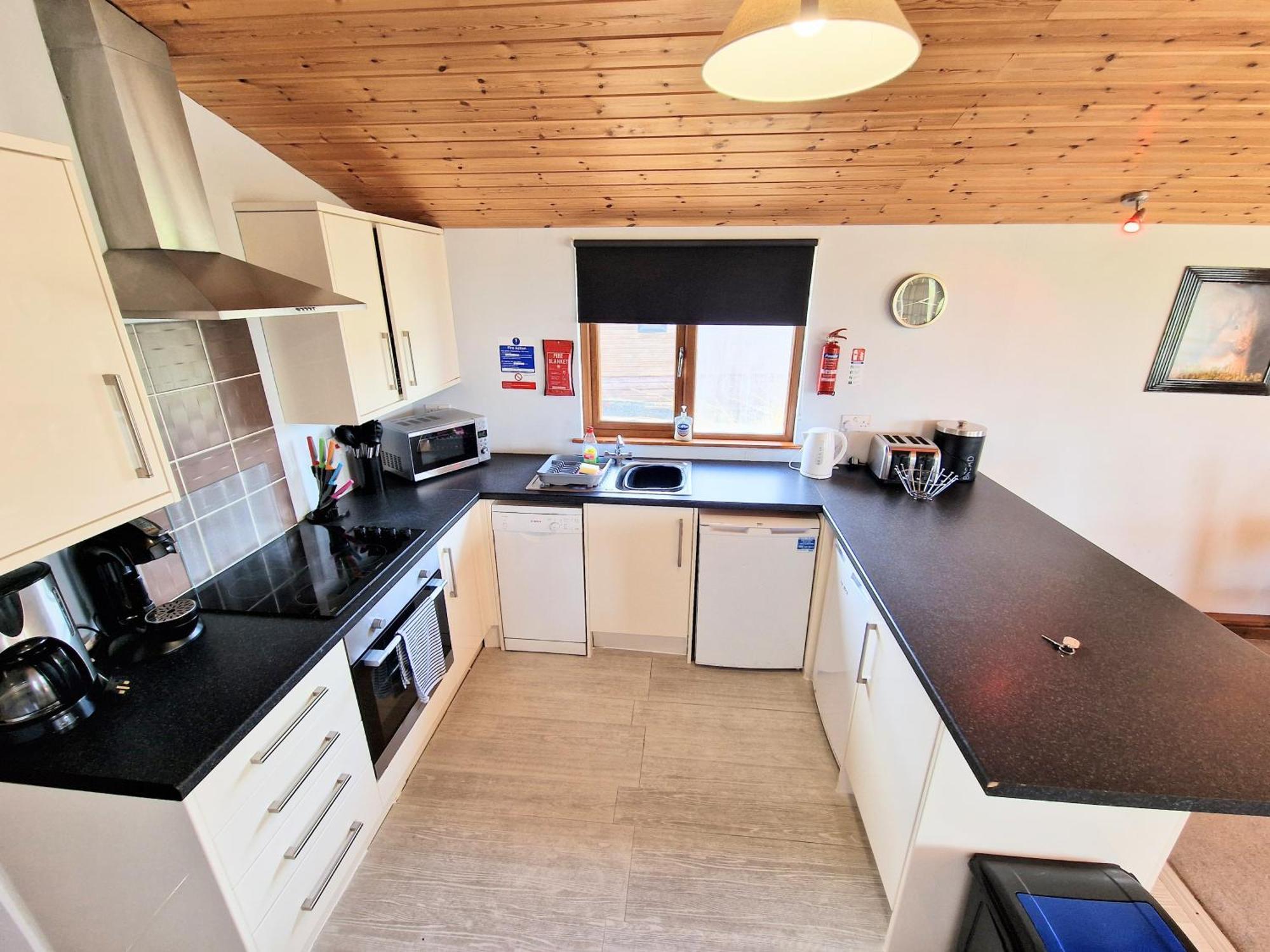 Вилла Torridon 12 With Private Hot Tub - Fife - Loch Leven - Lomond Hills Kelty Экстерьер фото